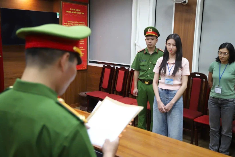 Khởi tố bị can, bắt tạm giam hoa hậu Nguyễn Thúc Thùy Tiên