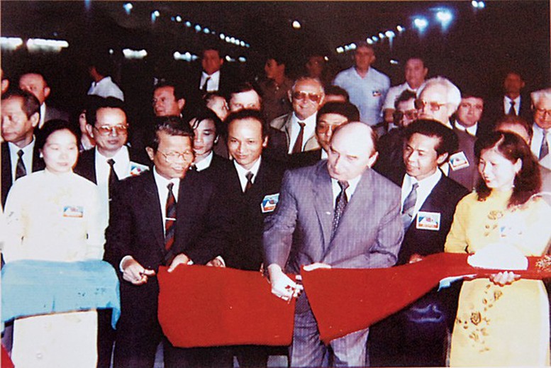 Đồng chí Trần Đức Lương - Nhà lãnh đạo có nhiều đóng góp quan trọng cho sự nghiệp đổi mới, phát triển đất nước và bảo vệ Tổ quốc