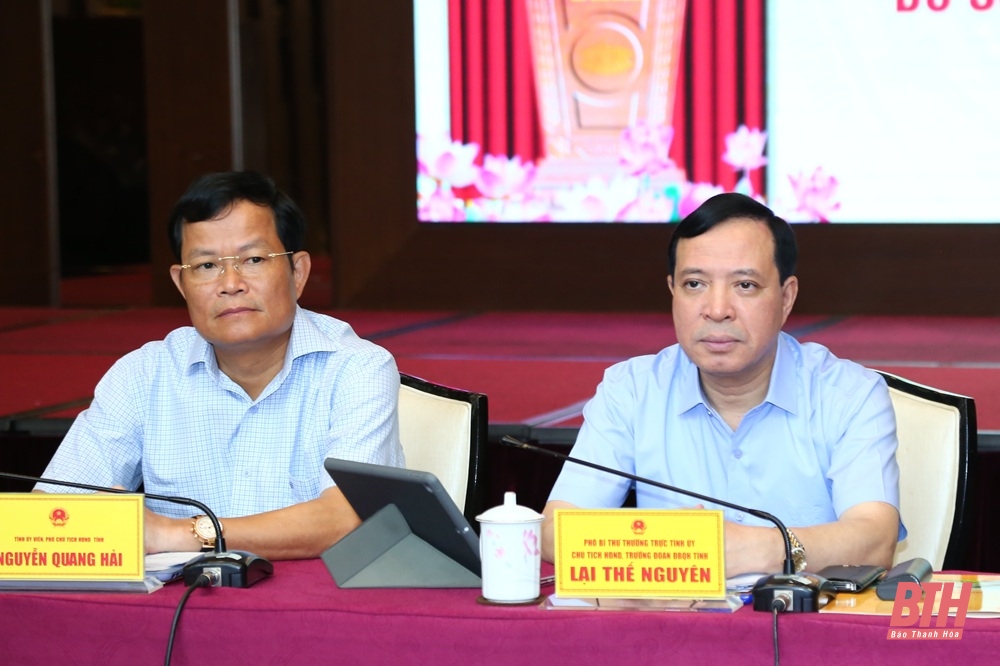 Lấy ý kiến về dự thảo Nghị quyết sửa đổi, bổ sung một số điều của Hiến pháp năm 2013