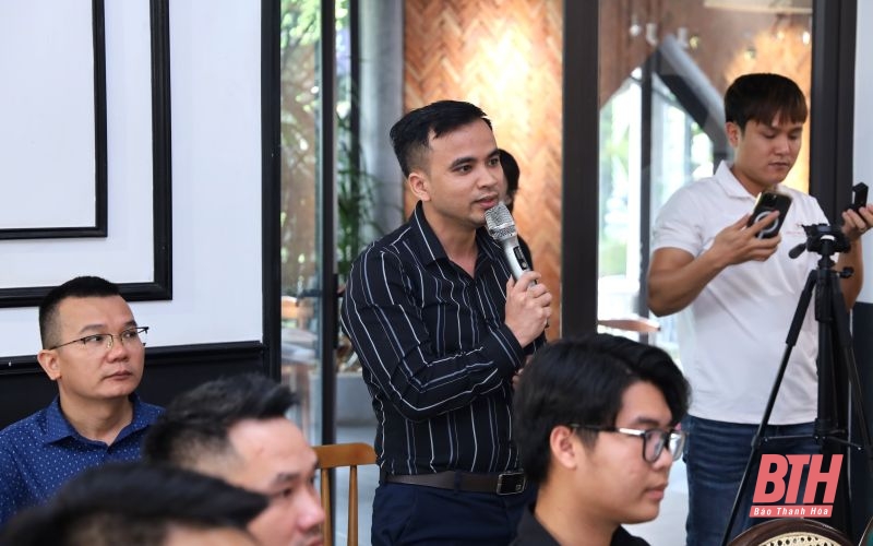 ChatGPT & AI - Trợ lý triệu đô cho doanh nghiệp thời số hóa