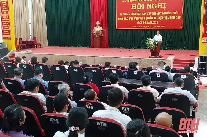 Tập huấn công tác dân vận trong tình hình mới và thực hiện dân chủ cơ sở 