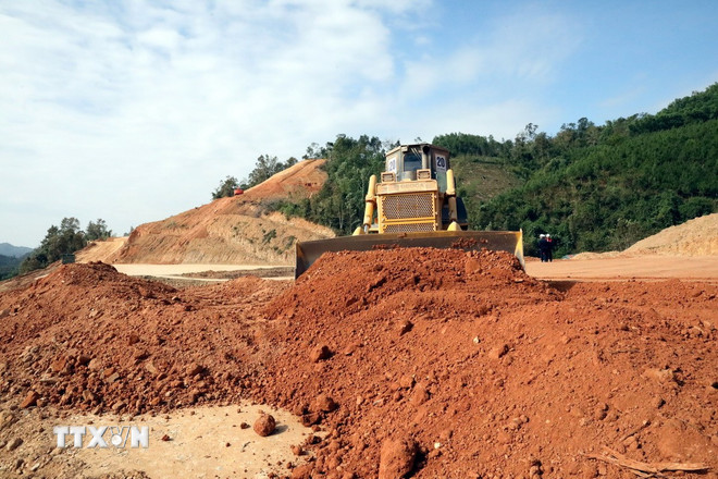 Giải pháp thực hiện Kế hoạch phát triển m m88 tế-xã hội với mục tiêu tăng trưởng 8% trở lên