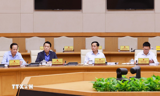Thủ tướng Phạm Minh Chính: Phân cấp, phân quyền để địa phương quyết, địa phương làm, địa phương chịu trách nhiệm