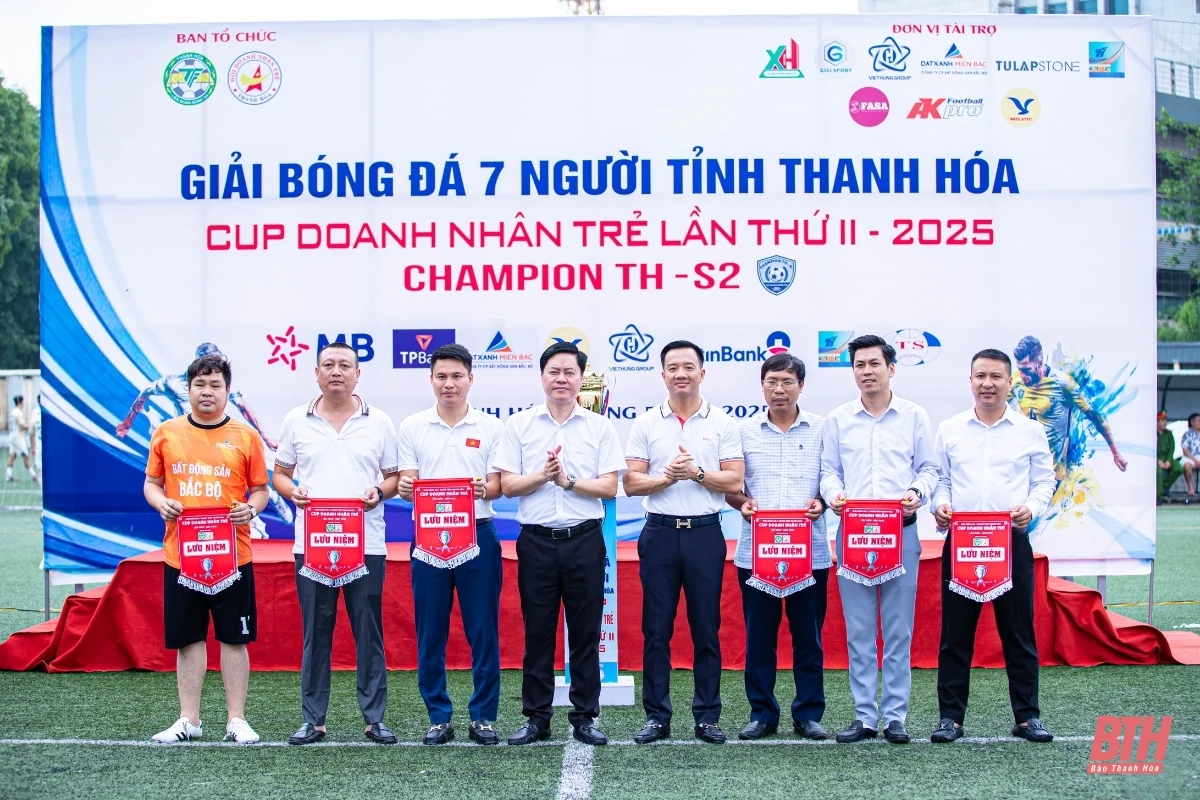 Khai mạc Giải Bóng đá 7 người tỉnh Thanh Hoá - Cúp Doanh Nhân Trẻ lần thứ II - 2025