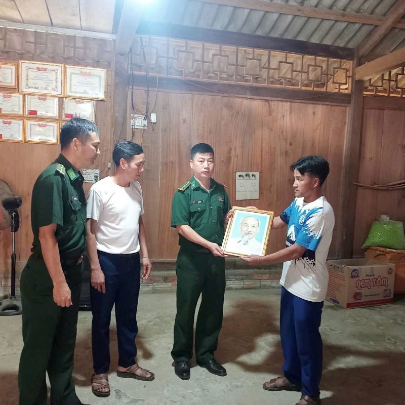 Bộ đội biên phòng góp phần bảo vệ nền tảng tư tưởng của Đảng nơi vùng biên xứ Thanh