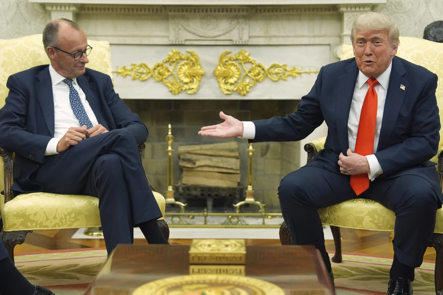 Ông Trump: Tốt hơn là để link m88 và Nga chiến đấu một thời gian