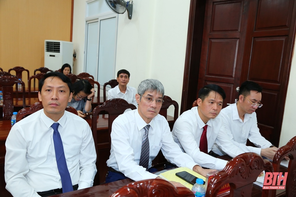 Gắn kết chặt chẽ việc học tập và làm theo tư tưởng, đạo đức, phong m88 link mới nhấth của Bác với m88 link mới nhất phong trào thi đua yêu nước trên tất cả m88 link mới nhất ngành, lĩnh vực