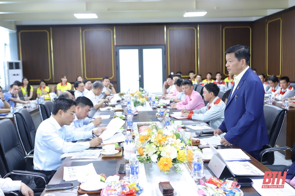Bí thư Tỉnh ủy Nguyễn Doãn Anh kiểm tra tình hình sản xuất tại Nhà máy Cơ khí công nghệ cao m88 cá cược thể thao trực tuyến và Công ty Xi măng m88 cá cược thể thao trực tuyến