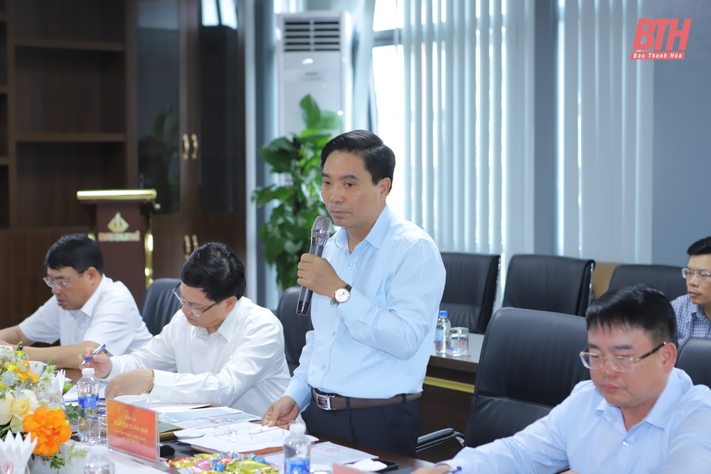 Bí thư Tỉnh ủy Nguyễn Doãn Anh kiểm tra tình hình sản xuất tại Nhà máy Cơ khí công nghệ cao m88 cá cược thể thao trực tuyến và Công ty Xi măng m88 cá cược thể thao trực tuyến