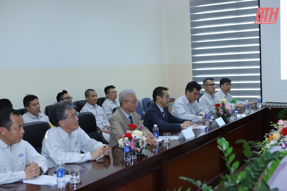 Bí thư Tỉnh ủy Nguyễn Doãn Anh kiểm tra tình hình sản xuất tại Nhà máy Cơ khí công nghệ cao m88 cá cược thể thao trực tuyến và Công ty Xi măng m88 cá cược thể thao trực tuyến