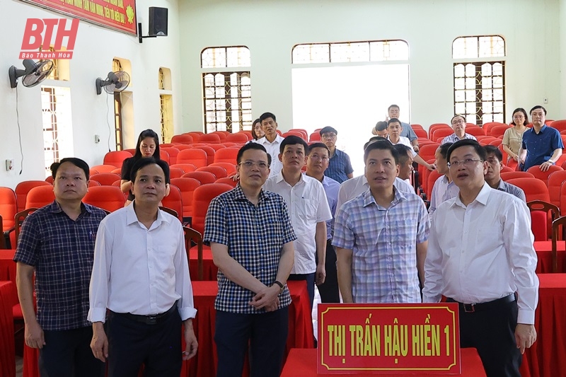 Phó Chủ tịch UBND tỉnh Mai Xuân Liêm kiểm tra hạ tầng công nghệ thông tin - truyền thông phục vụ hoạt động của chính quyền địa phương 2 cấp tại Thiệu Hóa