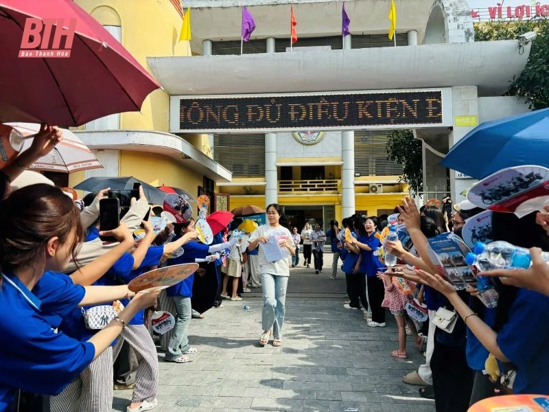 Đề thi môn Tiếng Anh khá “nhẹ nhàng”