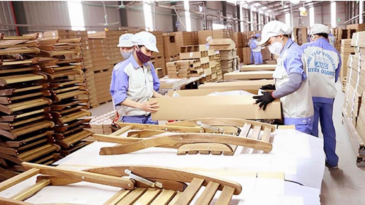 Mỹ điều tra gỗ dán Việt Nam, hơn 130 doanh nghiệp đối mặt nguy cơ áp thuế