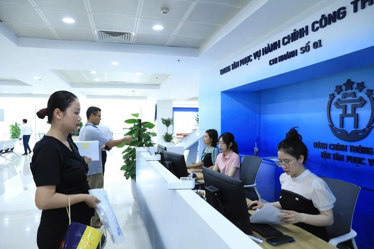 Từ ngày 9/6, người dân Hà Nội không phải xếp hàng xin cấp giấy phép lĩnh vực xây dựng
