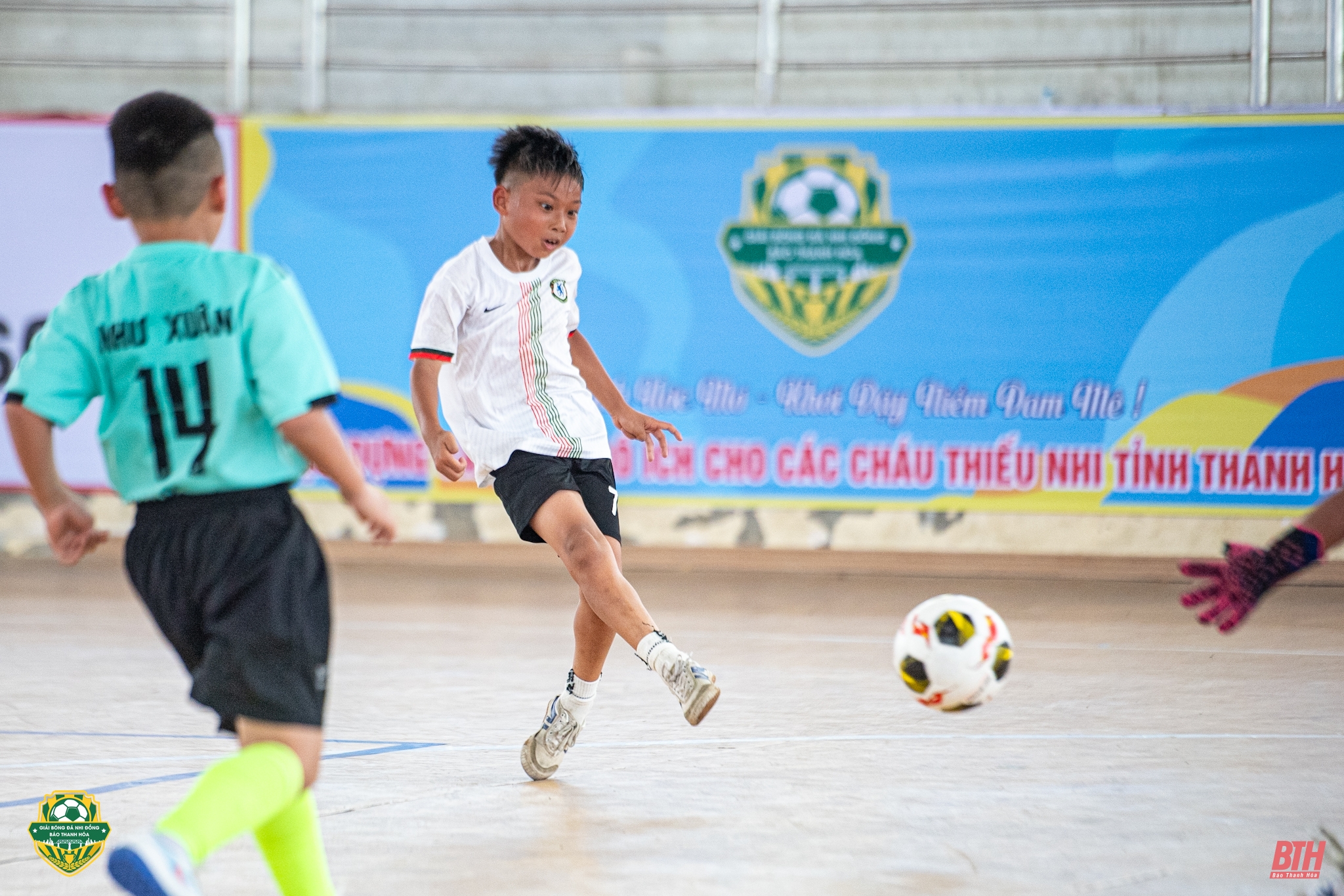Giải Bóng đá Nhi đồng Báo Thanh Hoá lần thứ IV: Xác định 3 đội bóng đầu tiên giành vé vào tứ kết U8