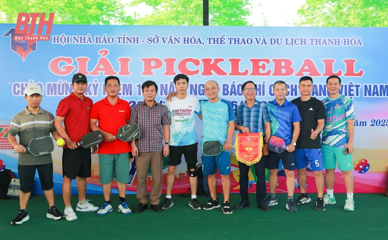 Gần 100 VĐV tranh tài tại Giải Pickleball chào mừng kỷ niệm 100 năm ngày Báo chí Cách mạng Việt Nam