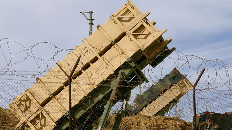 Israel lặng lẽ chuyển giao tên lửa Patriot cho Ukraine