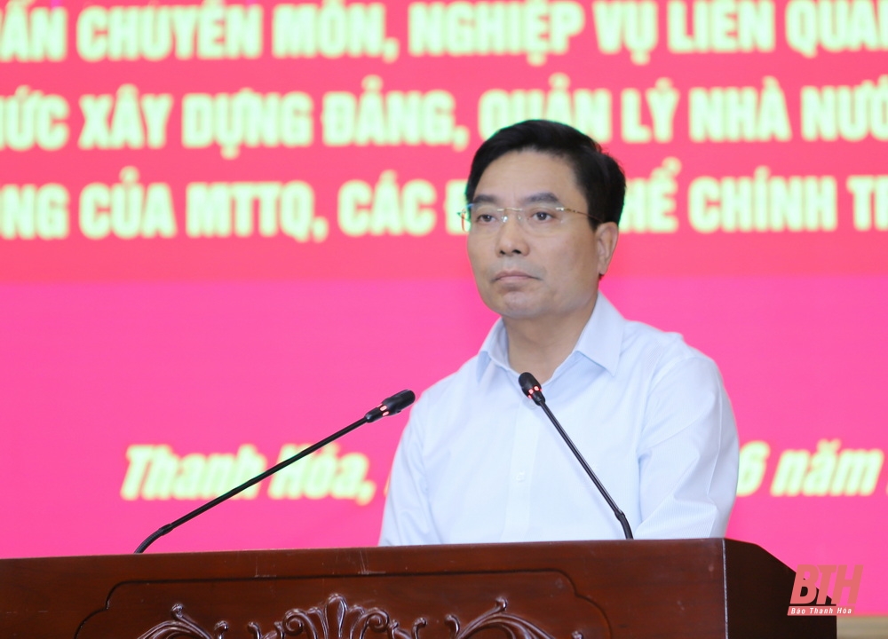 Tập huấn chuyên môn, nghiệp vụ công tác tổ chức xây dựng Đảng, quản lý nhà nước, tổ chức và hoạt động của MTTQ, các đoàn thể vao m88 trị ở cấp xã (mới)