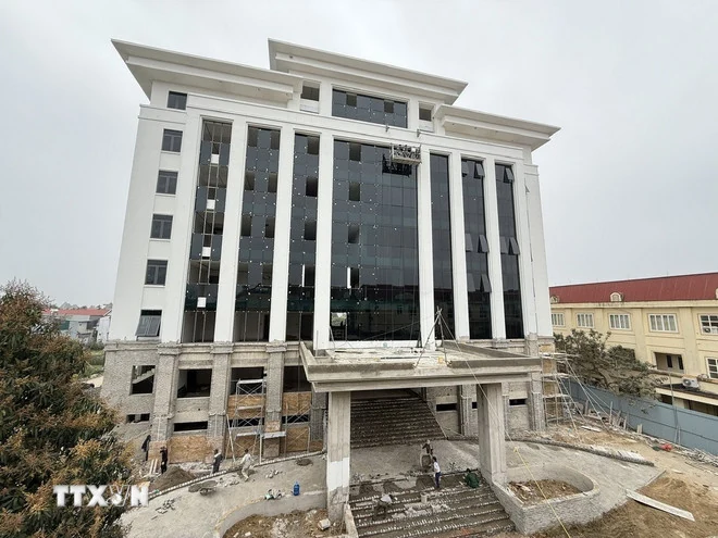 Các Nghị định quy định về phân quyền, phân cấp của chính quyền địa phương 2 cấp