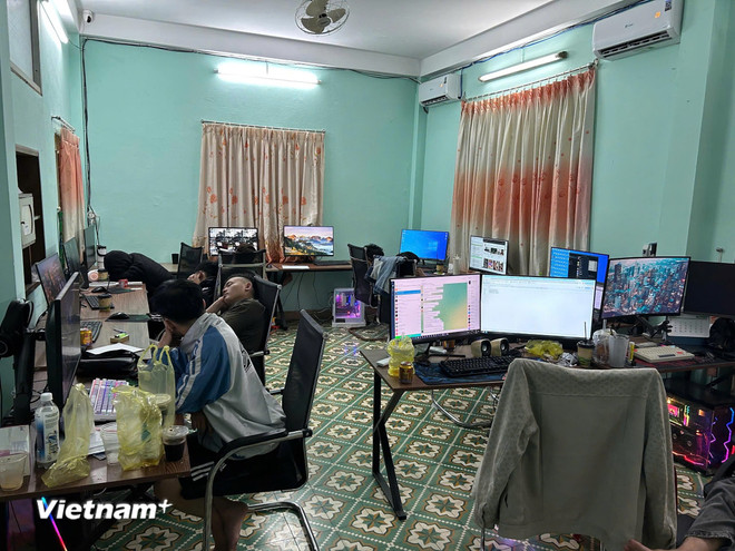 Triệt phá nhóm chiếm đoạt 21.000 thẻ tín dụng