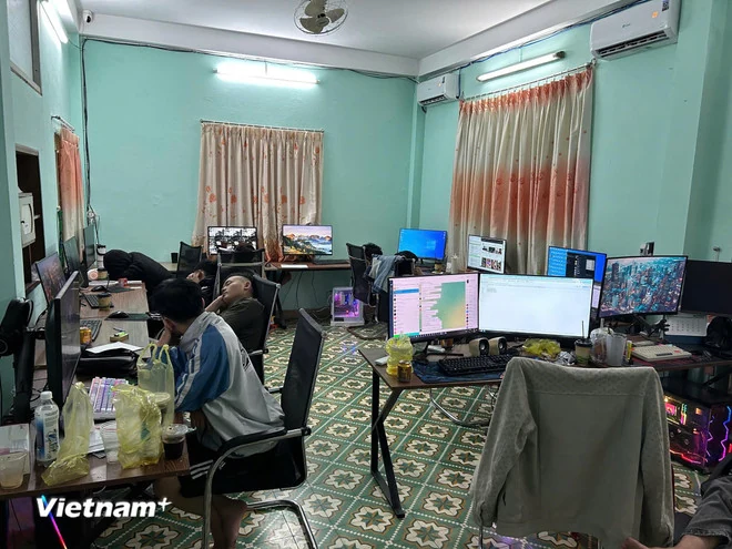 Triệt phá nhóm chiếm đoạt 21.000 thẻ tín dụng