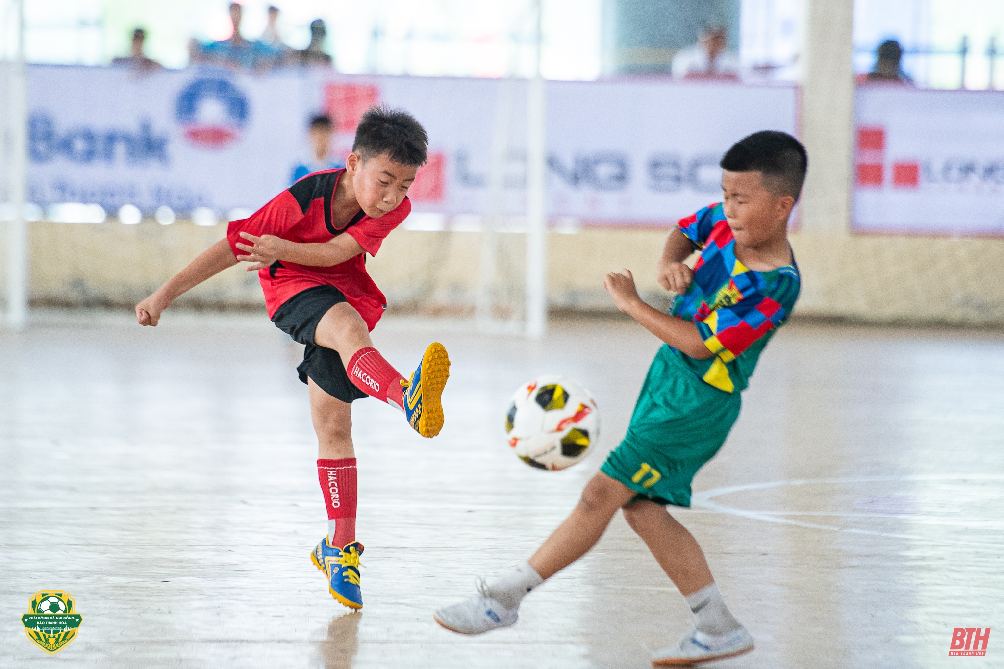 Thiệu Hoá giành vé bán kết sau chiến thắng thuyết phục trước Ngọc Lặc