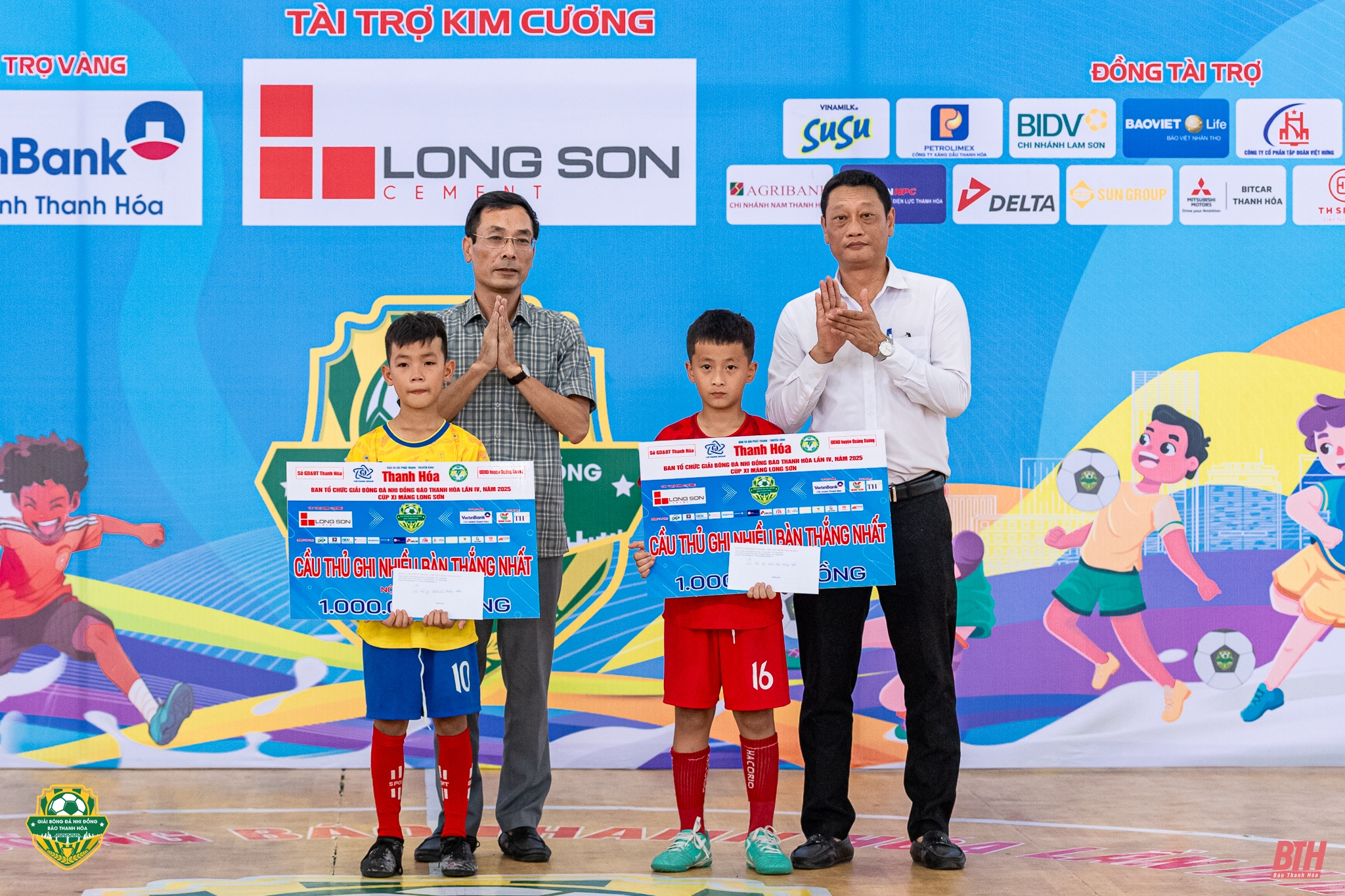 Những gương mặt xuất sắc được vinh danh tại giải Bóng đá Nhi đồng Báo link vào m88 mới nhất Hoá lần thứ IV năm 2025 - Cúp Xi măng Long Sơn
