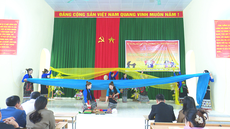Cùng nâng niu, trân trọng những hạt nhân, 