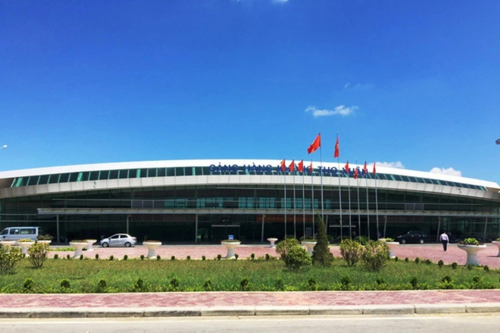 Nguy cơ drone xâm nhập, sân bay Thọ Xuân tạm dừng khai thác 12 giờ