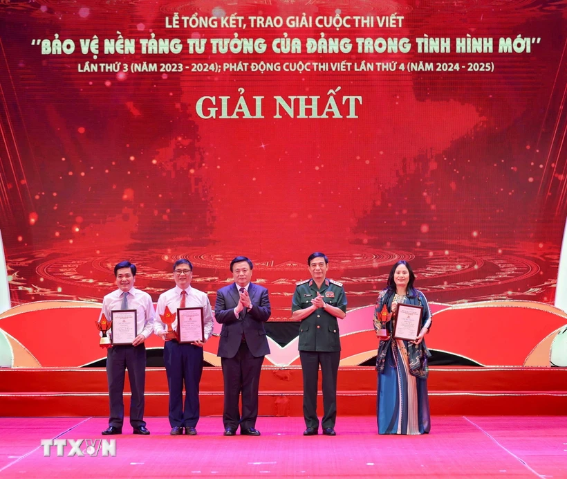 Báo chí: “Vũ khí” sắc bén bảo vệ nền tảng tư tưởng của Đảng