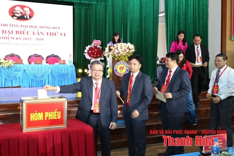Đại link vào m88 mới nhất Đảng bộ Trường Đại học Hồng Đức lần thứ VI, nhiệm kỳ 2025-2030