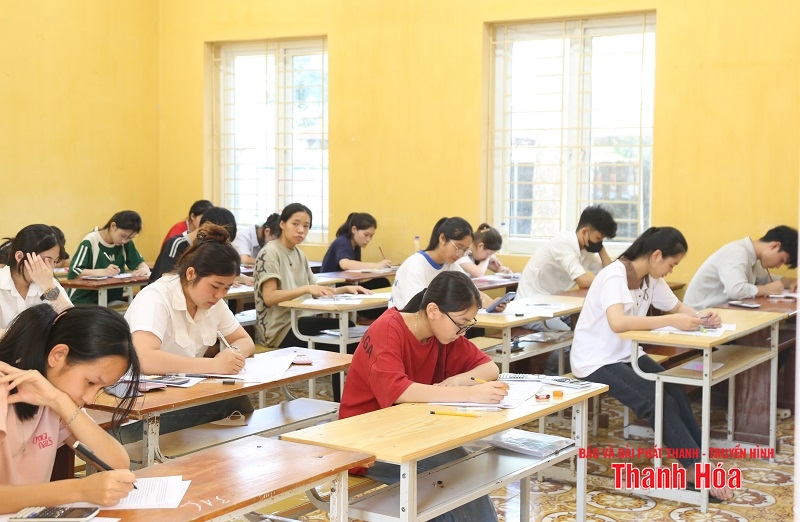 Ngày thi thứ nhất Kỳ thi Tốt nghiệp THPT năm 2025 diễn ra nghiêm túc