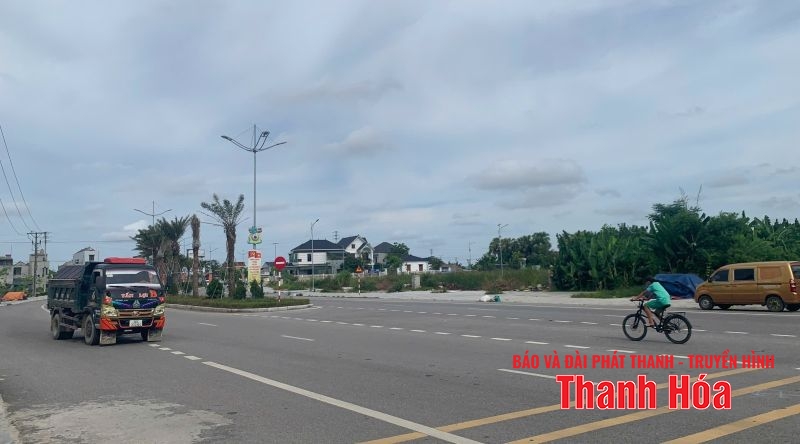 Cần xử lý “điểm đen” tiềm ẩn nguy cơ xảy ra tai nạn giao thông ở xã Hoằng Thịnh