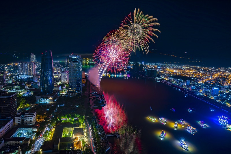 Đường bay Dubai - Đà Nẵng hút lữ hành quốc tế tới Việt Nam tìm hiểu