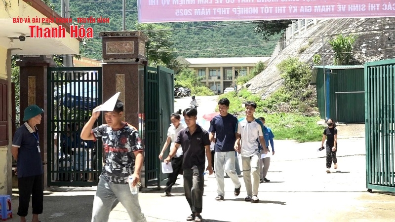 Kỳ thi Tốt nghiệp THPT năm 2025: Thí sinh huyện xa xôi nhất của tỉnh hoàn thành ngày thi đầu tiên 