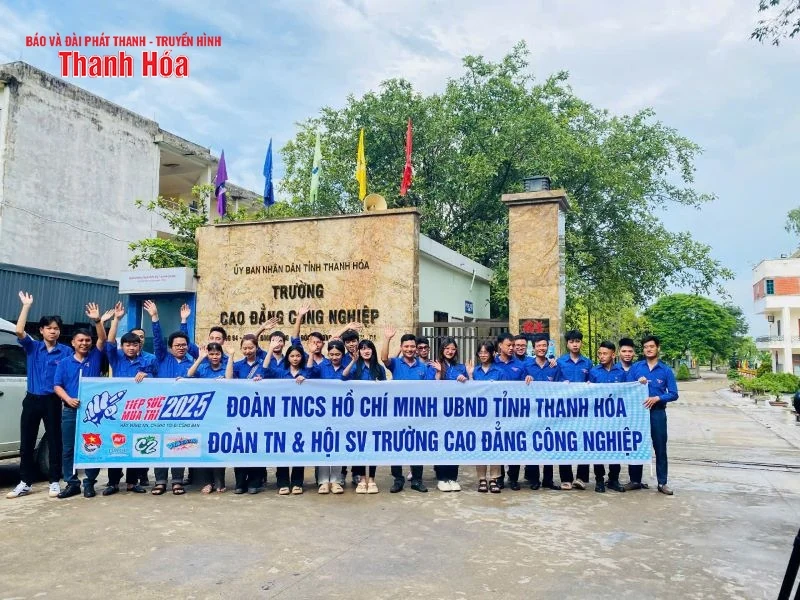 Hơn 6.500 m88 cá cược thể thao trực tuyến tình nguyện ra quân tiếp sức mùa thi