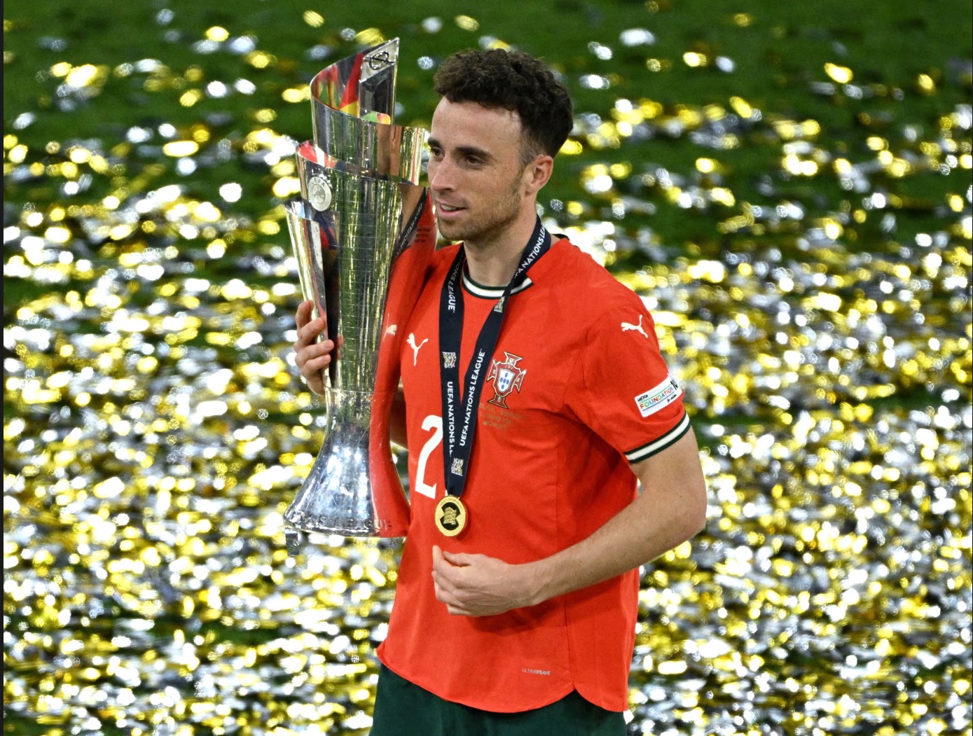Ngôi sao Liverpool Diogo Jota qua đời trong vụ tai nạn xe hơi thảm khốc