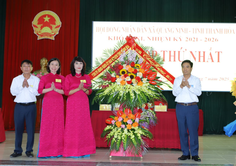 Quyết sách lịch sử, kiến tạo tương lai