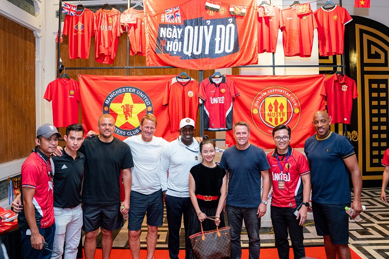 Ba huyền thoại bóng đá Michael Owen, Ryan Giggs, Paul Scholes trải nghiệm Ba Na Hills