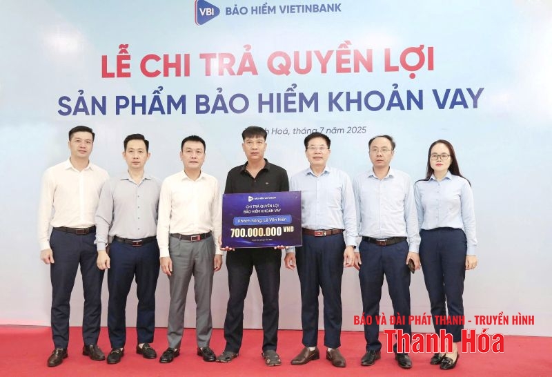 VBI Thanh Hóa chi trả hơn 1,7 tỷ đồng quyền lợi bảo hiểm, đồng hành cùng khách hàng vượt qua hoạn nạn
