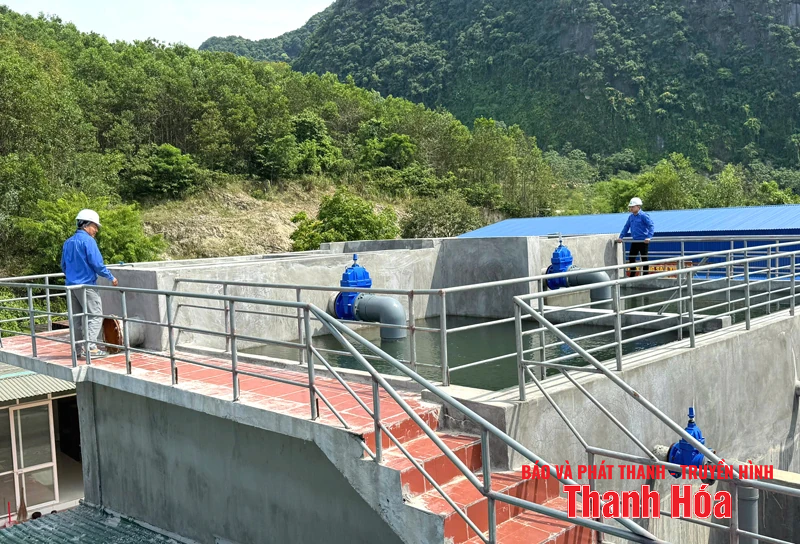 Đưa nước sạch đến người dân