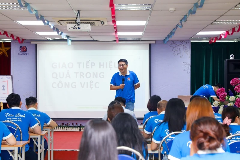 Chạm & Mở: Lan tỏa tinh thần học hỏi, chia sẻ, kết nối của Dược phẩm Tâm Bình