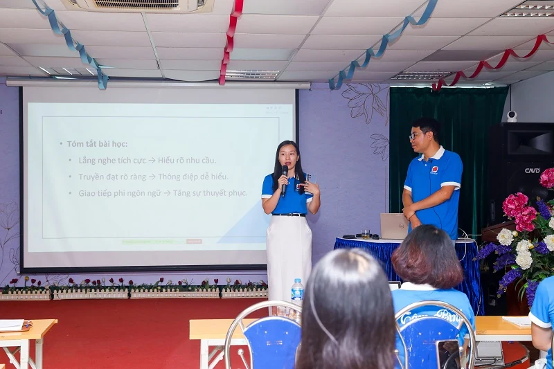 Chạm & Mở: Lan tỏa tinh thần học hỏi, chia sẻ, kết nối của Dược phẩm Tâm Bình