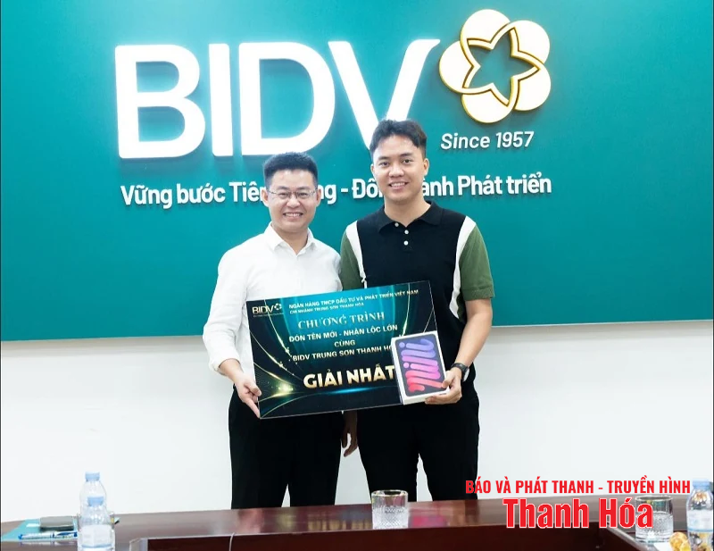 Quay số trúng thưởng đợt 2 chương trình khuyến mãi “Đón tên mới - Nhận lộc lớn” cùng BIDV Trung Sơn Thanh Hóa
