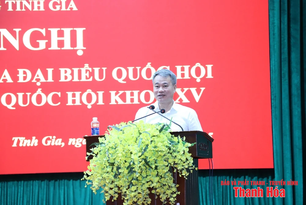 Bộ trưởng Bộ Dân tộc và Tôn giáo Đào Ngọc Dung tiếp xúc cử tri phường Tĩnh Gia