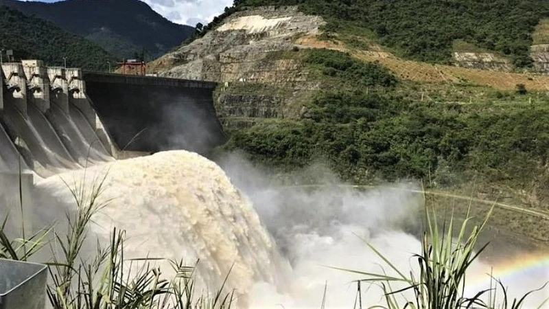 Tăng lưu lượng xả lũ hồ chứa thủy điện Bá Thước 2 từ 2 giờ 30 phút ngày 4/7