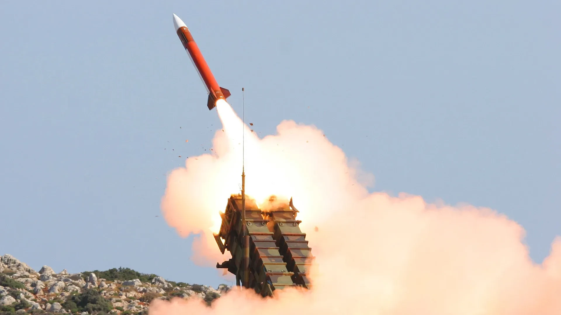 Xung quanh việc Mỹ chuyển giao 17 hệ thống Patriot cho Ukraine