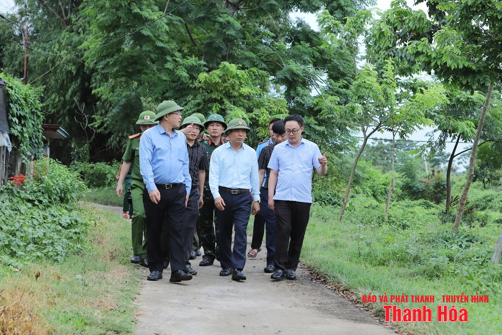 Bí thư Tỉnh ủy Nguyễn Doãn Anh kiểm tra công tác ứng phó với bão số 3