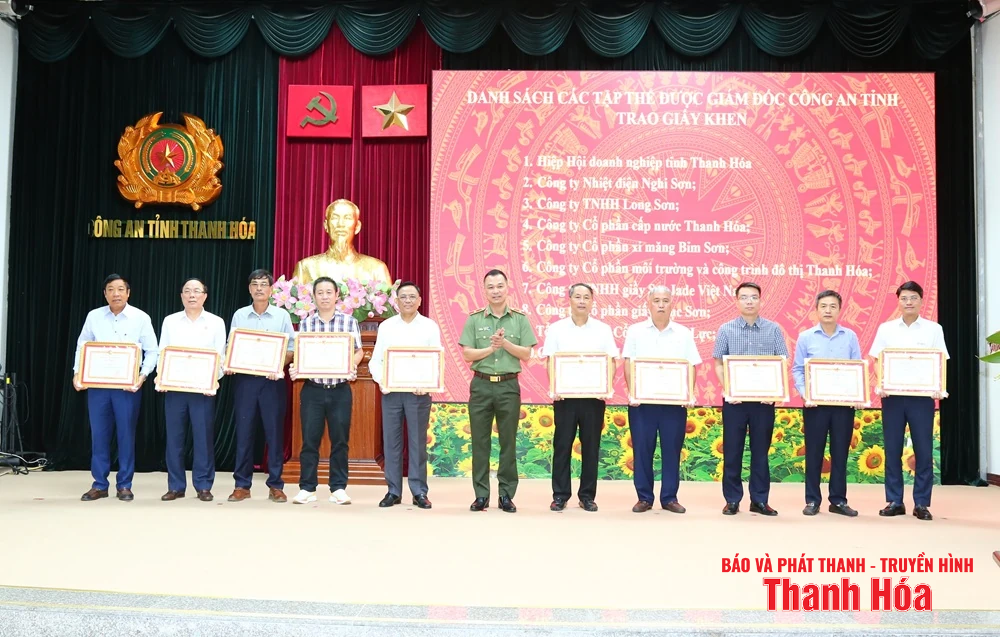 Đối thoại, lắng nghe ý kiến của cá cược bóng đá m88 doanh nghiệp về công tác bảo đảm an ninh trật tự