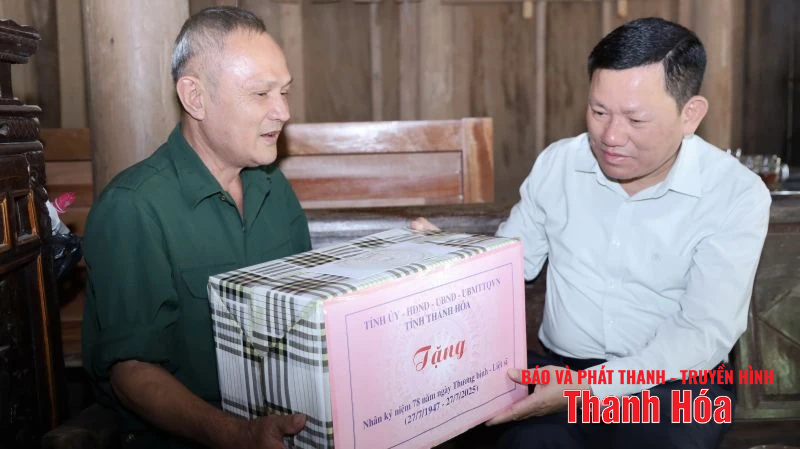Phó Chủ tịch Thường trực UBND tỉnh thăm gia đình chính sách và làm việc với các xã Thượng Ninh, Như Xuân, Xuân Bình